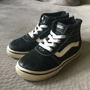 SOLD!!! GUC Vans HiTops